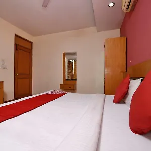 2* Hotel Oyo 305 Rajdeep Palace
